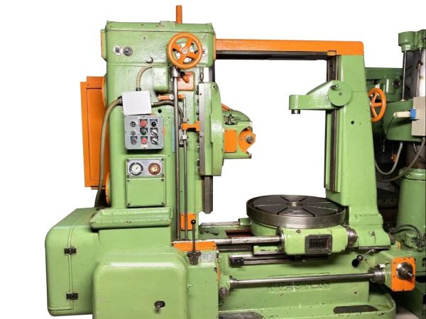 PFAUTER RS-2 GEAR HOBBING MACHINE